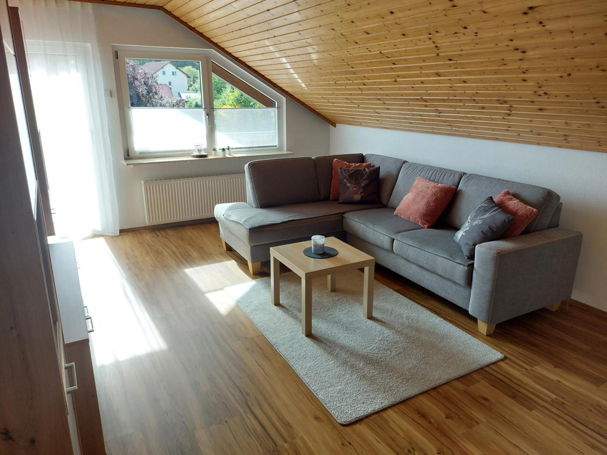 Moderne Ferienwohnung - Neu Renoviert - Ruhige Lage Waldachtal Kültér fotó