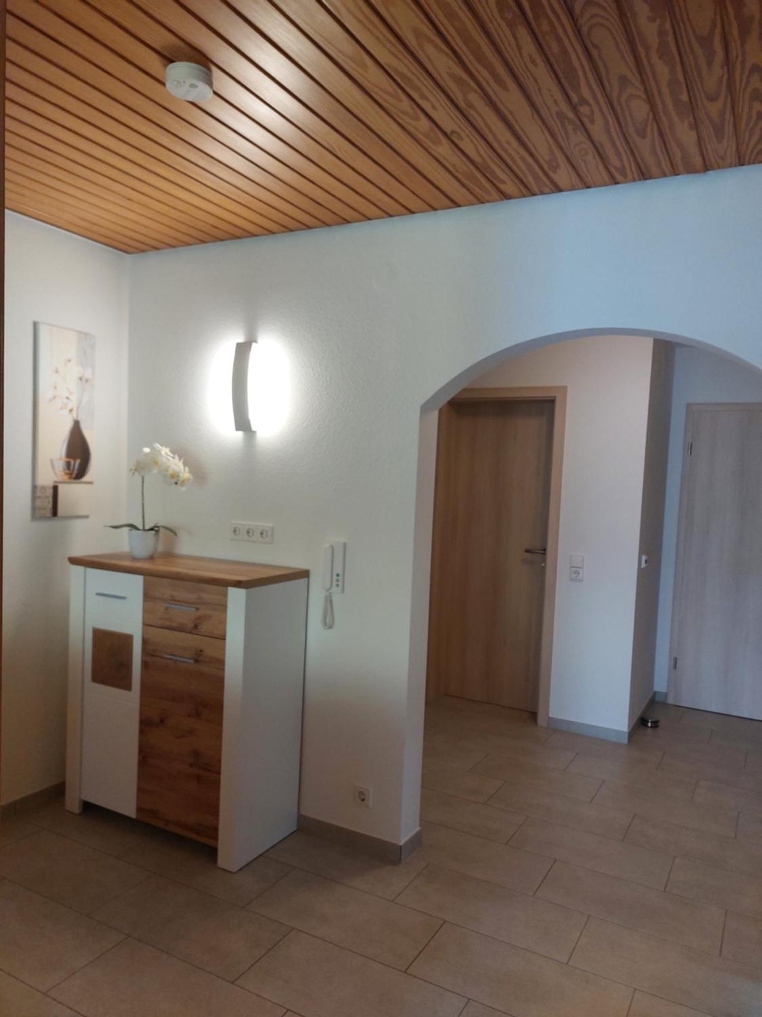 Moderne Ferienwohnung - Neu Renoviert - Ruhige Lage Waldachtal Kültér fotó