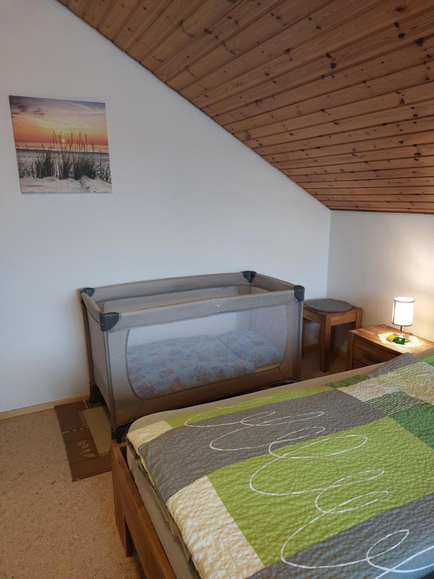 Moderne Ferienwohnung - Neu Renoviert - Ruhige Lage Waldachtal Kültér fotó